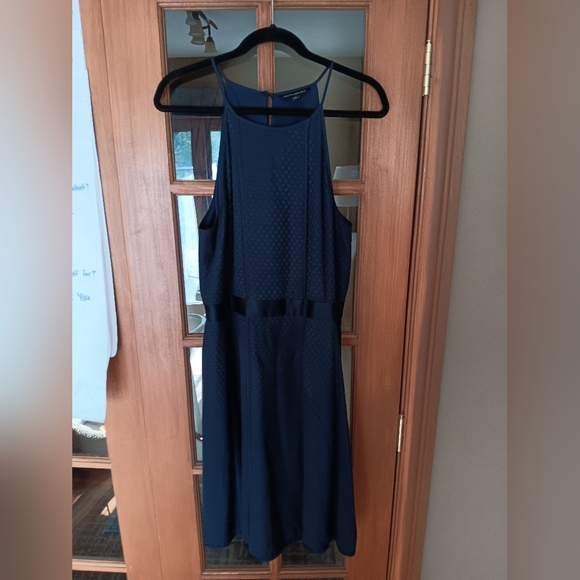 Banana Republic sz 12 polkadot dress - Picture 2 of 4